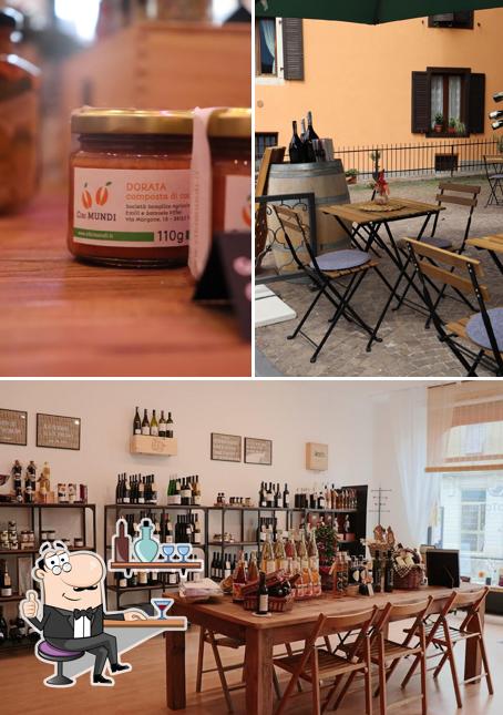 Siediti a un tavolo di VinoTales - storie di gusto