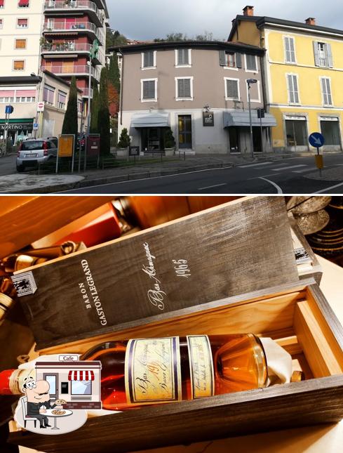 Gli esterni di DELIZIE DI BACCO - ENOTECA Como