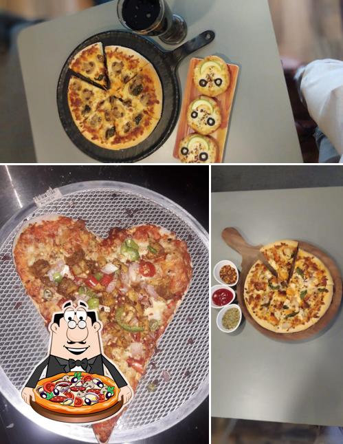 Order pizza at Pizza punch
