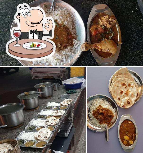 Food at सैनिक होटल ( लग्यां छाँ )