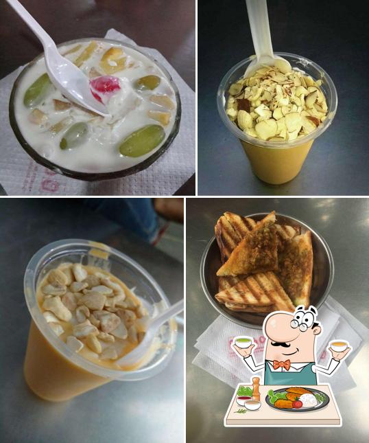 Food at Girish Coldrinks