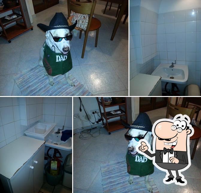 Gli interni di Cafe Agora