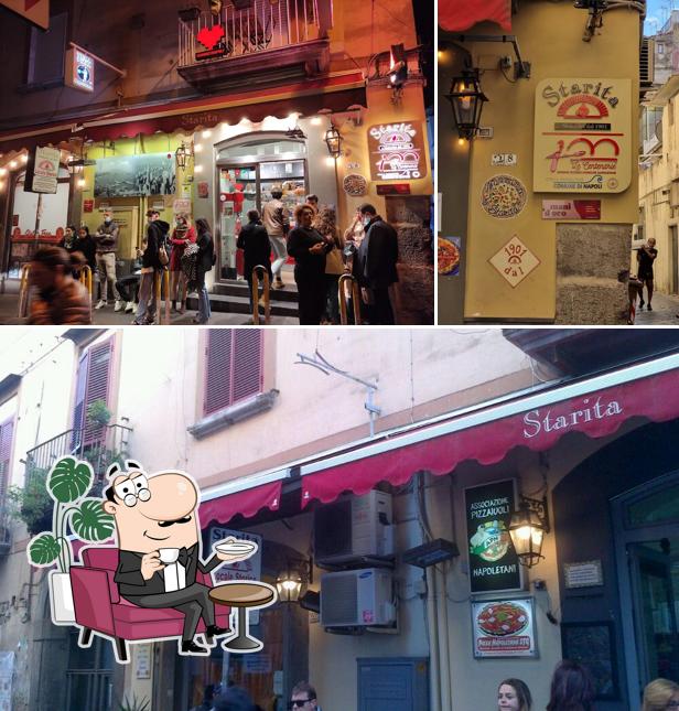Gli interni di Pizzeria Starita a Materdei