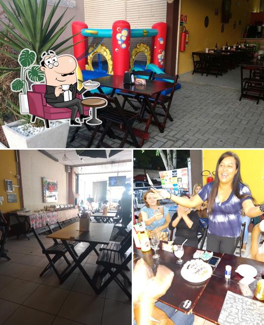 Veja imagens do interior do Estação do Frango