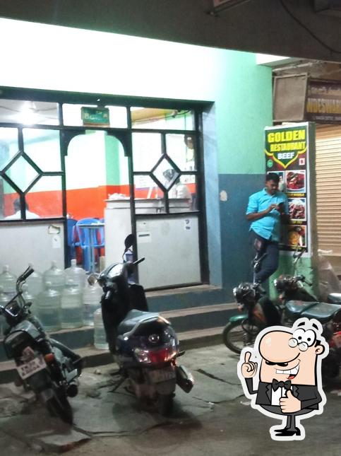 Look at the image of Golden Beef Shop