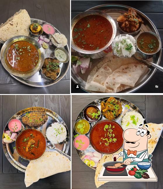 Chicken curry at Hotel Ghati Rassa