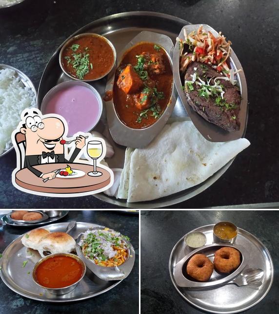 Meals at Hotel Prabhakar