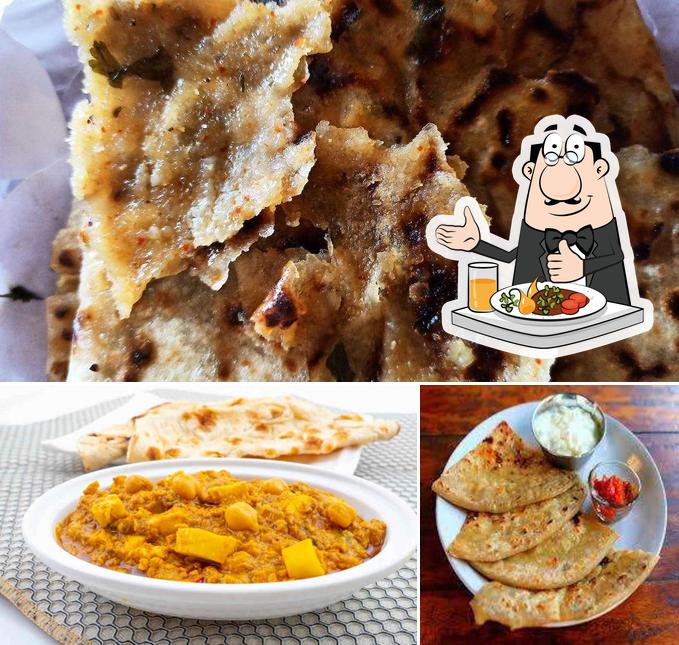 Meals at Punjab Ke Mashoor Paranthe