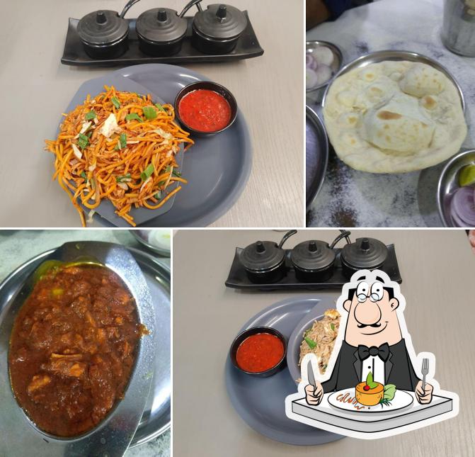 Meals at Bande Nawaz Hotel