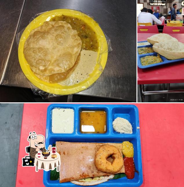 Food at Sri mahalaxmi Reddy Brothers Tiffin Center