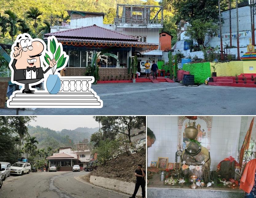 Take a look at the outside part of Tashi Taki Restaurant