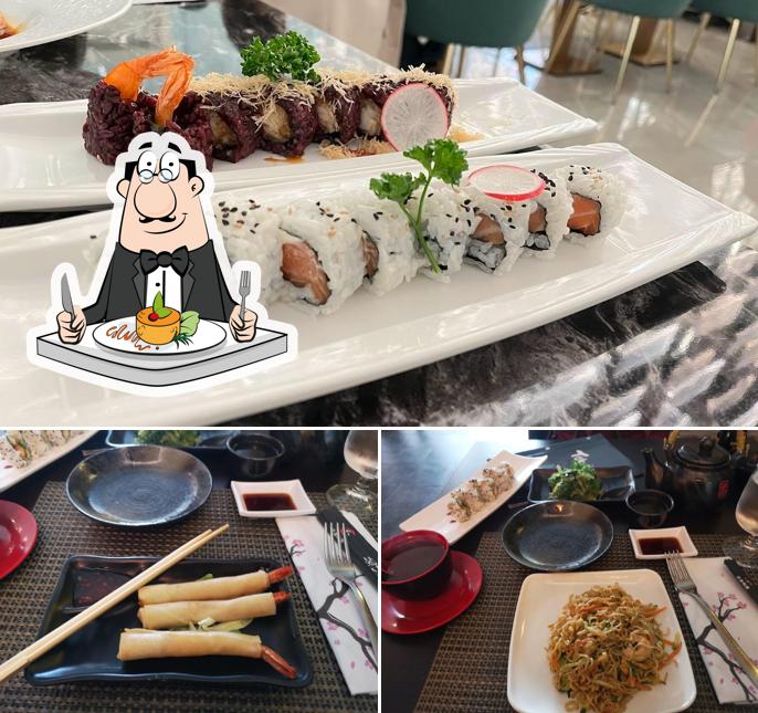 Cibo al Ristorante giapponese Cinese Tokyo
