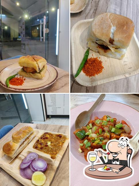 Food at Dunedin Cafe