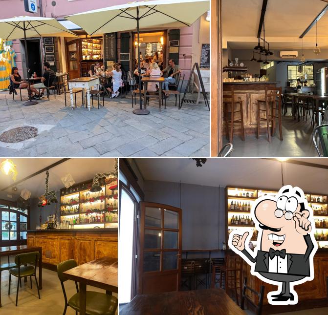 Siediti a un tavolo di Tosi burger & tonic