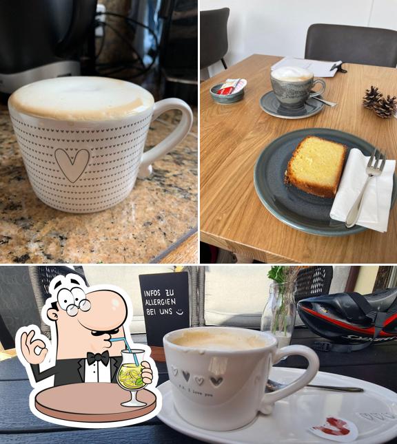 Questa è la foto che raffigura la bevanda e cibo di Mimi's Home Questa è la foto che raffigura la bevanda e cibo di Mimi's Home