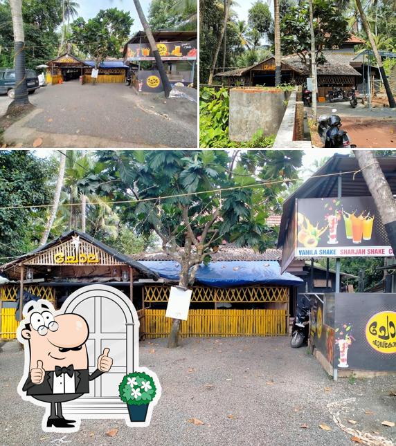 Enjoy the view at the outside area of Chola Food Court