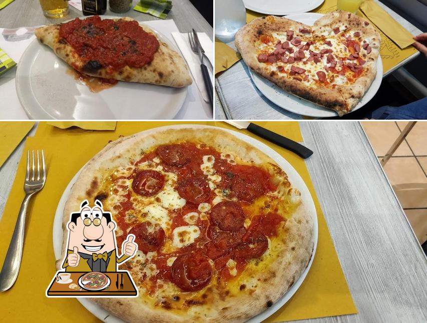 A Da Vittorio, puoi provare una bella pizza