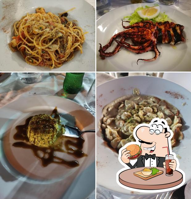 Prova un hamburger a Ristorante Asteria di Pino