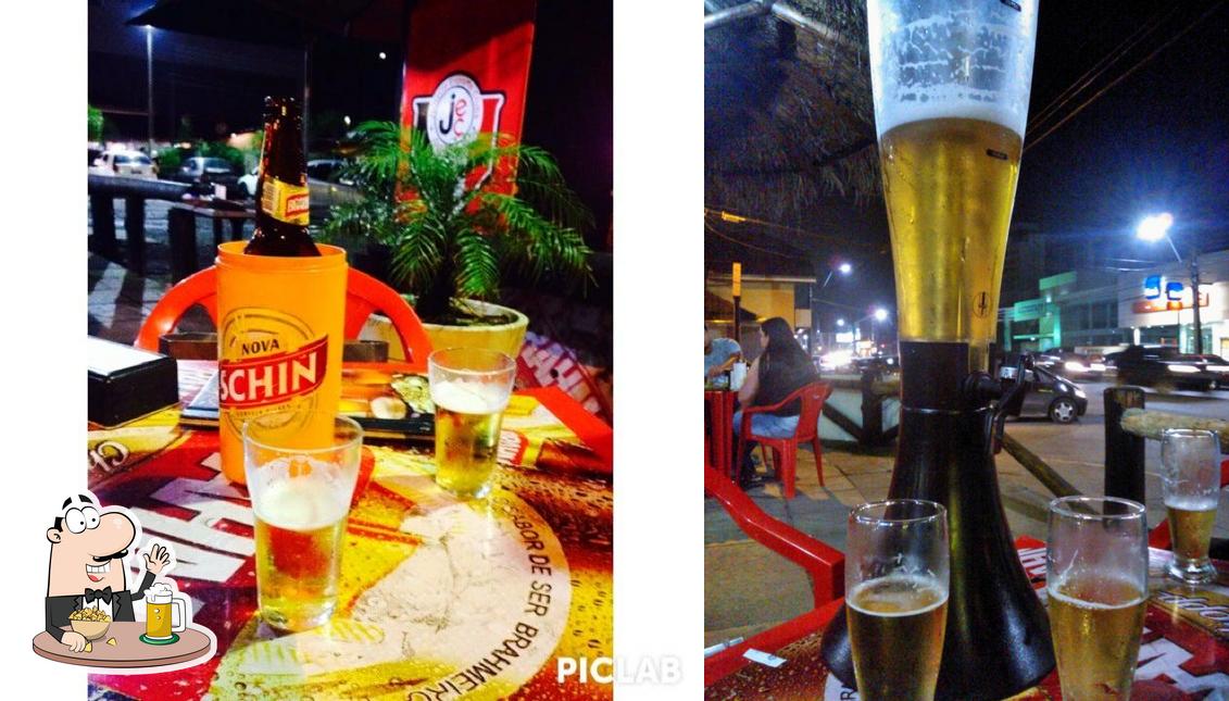 Peça um copo de cerveja leve ou escura
