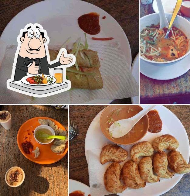 Meals at Momo Mia