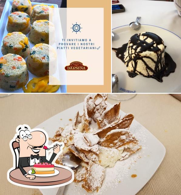 Ristorante La Darsena propone un'ampia varietà di dessert