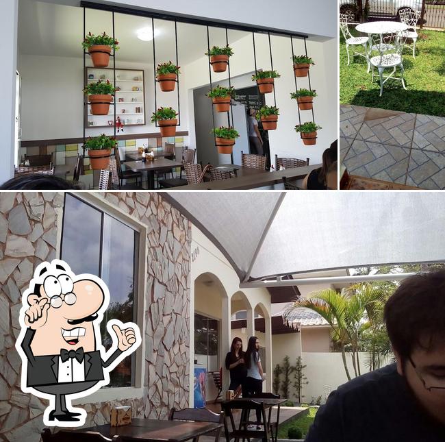 O interior do Dezem Gastronomia