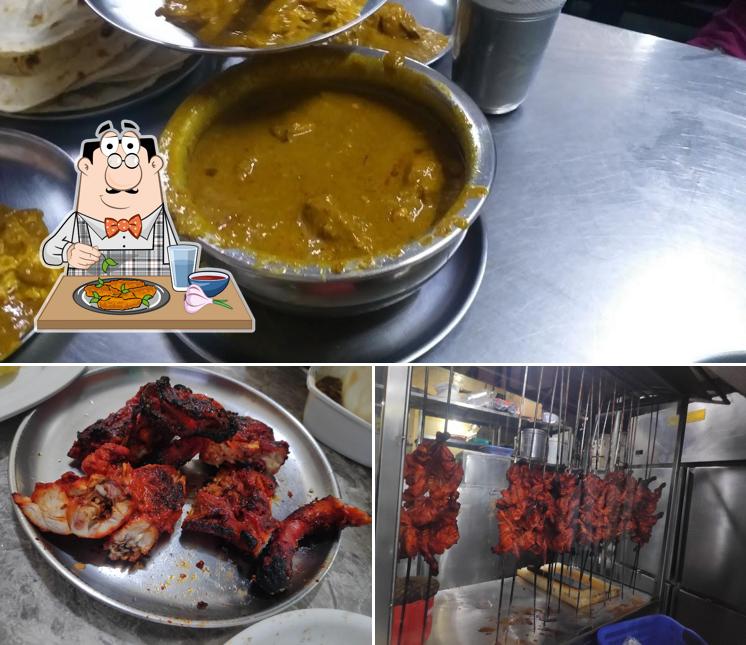 Chicken wings at Nafeesa Darbar