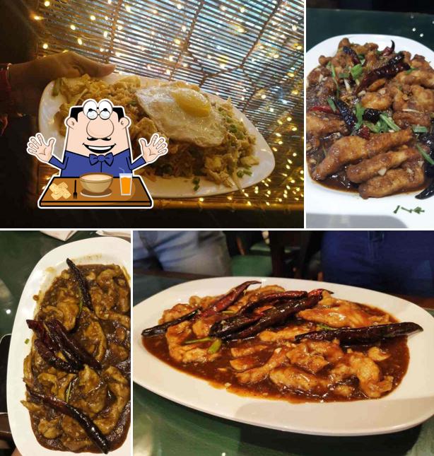 Food at Dash Of This Dash Of That