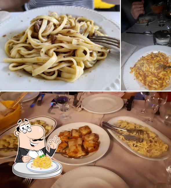 Spaghetti alla carbonara al Agriturismo al Vecchio Gelso