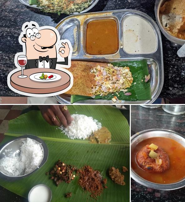 Food at Palleturi dosa Ram nagar