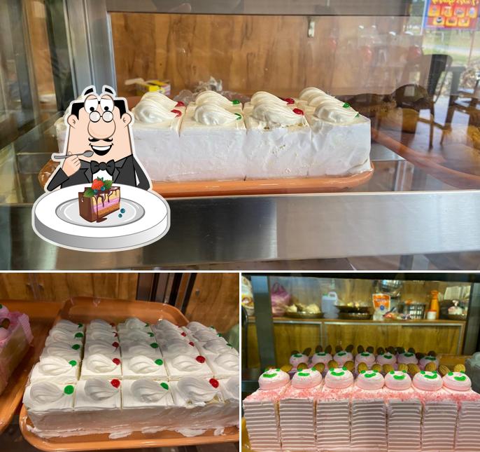 Look at the pic of VICKI’S BAKERY