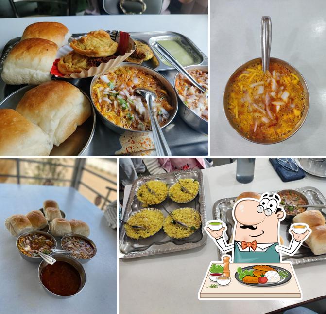 Meals at Trimurti Snacks