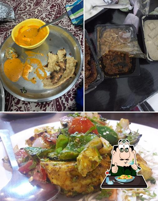 Pork chop at Chawla Dillivala Restaurant