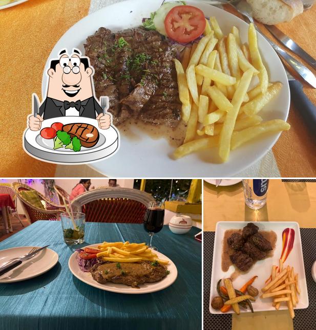 Steak at LA TENDANCE (by LE CLUB)