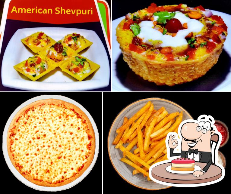 Cheesecake at New Datta Bhel House