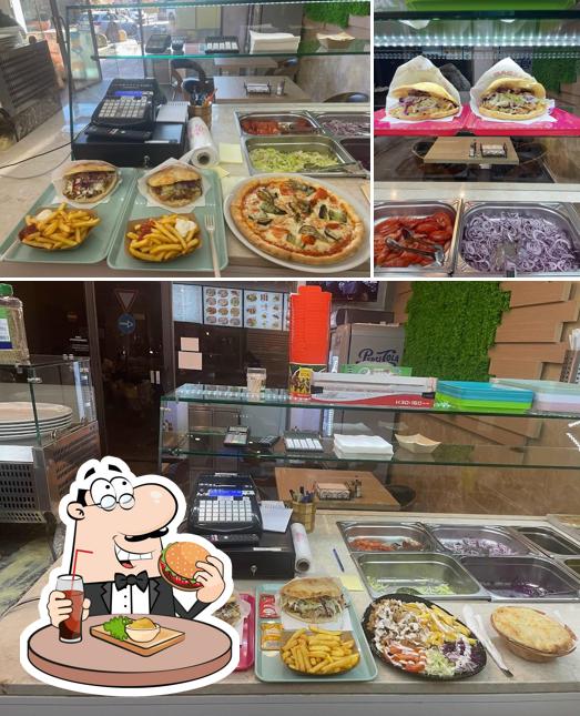 Prenditi un hamburger a ISTANBUL CITY DONER KEBAP E PIZZA