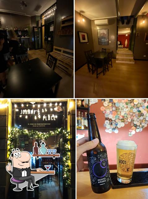 Gli interni di Johnny's Place Pub