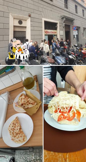 La foto di cibo e esterno da Piadina e Crescione