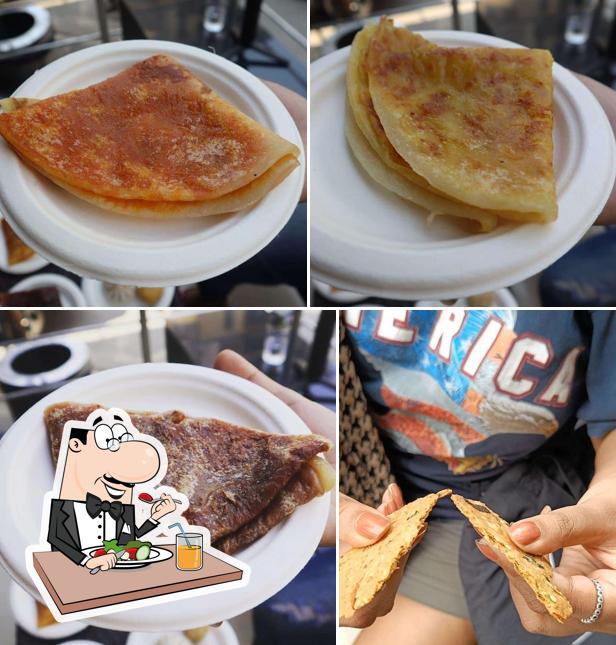 Meals at Puranpoli Ghar