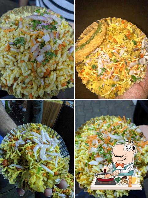 Fried rice at TS Manjunatha Swamy Masala Mandakki Angadi