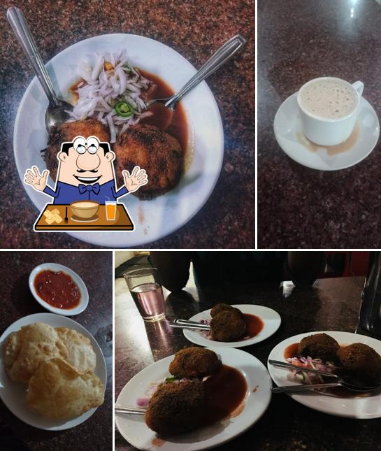 Clam chowder at Indian Coffee House