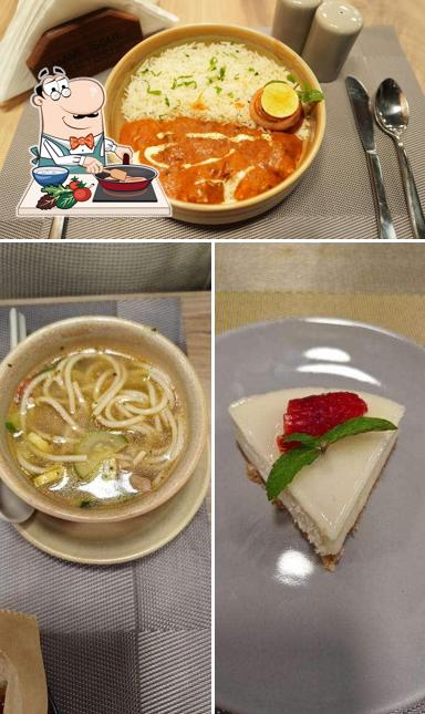 Chicken curry at Boston Chicken India