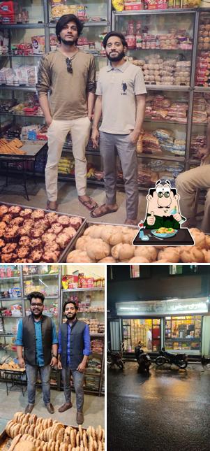 Food at Qadri Bakery