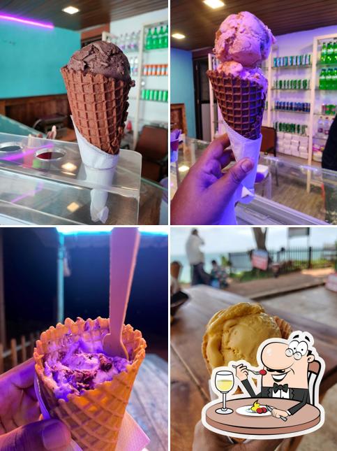 Food at Scoopy cliff