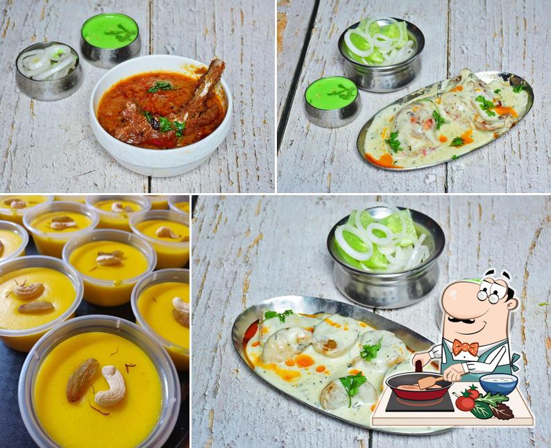 Chicken curry at The Zafraan (Gaur City Centre)