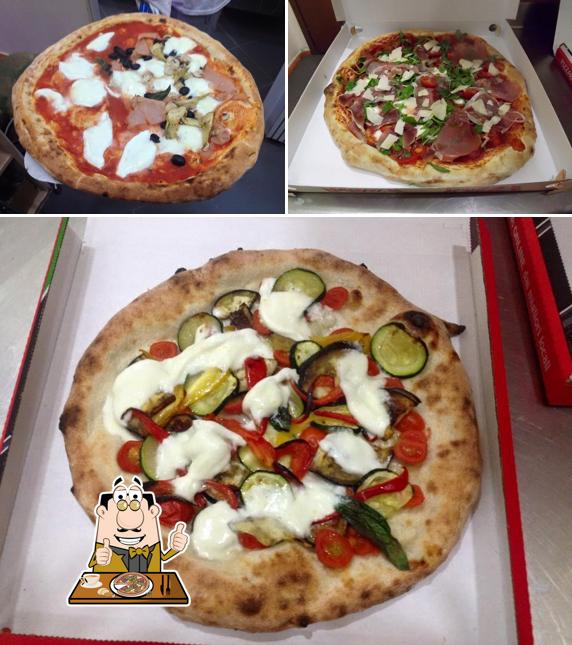 A Pizzeria Ci Ritorno, puoi assaggiare una bella pizza