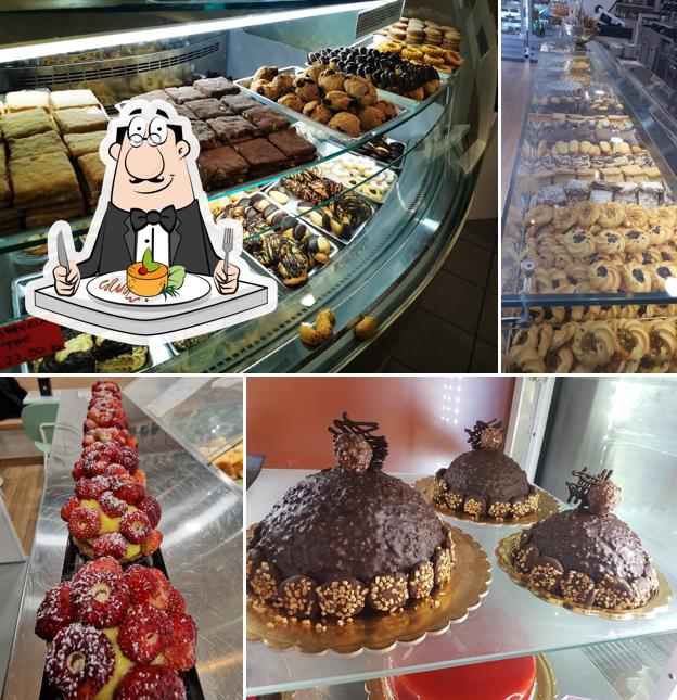 Platti al Demontis Pasticceria