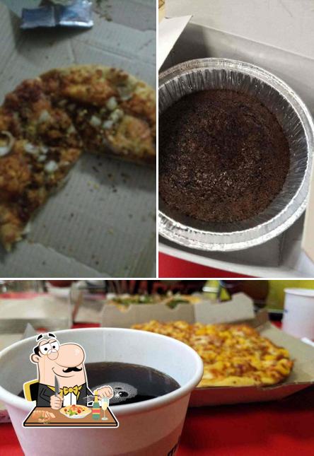 Food at Domino's Pizza Indirapuram, Ghaziabad