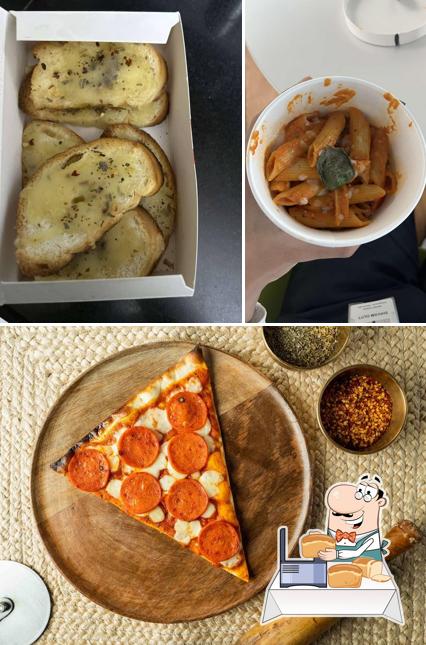 Garlic bread at ENSO - Sourdough Pizza by Nomad