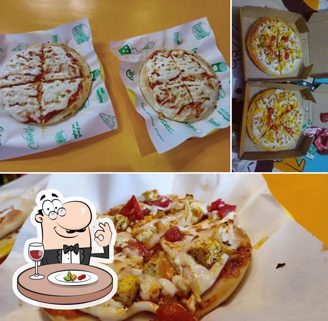 Meals at Pizza Land